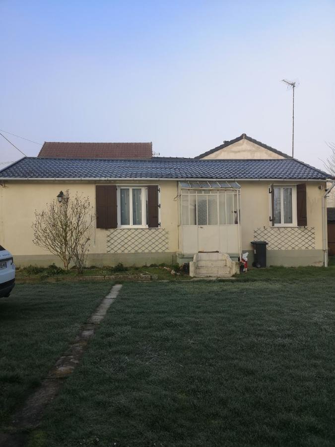 Villa Belle Maison De Vacances à Romilly-sur-Seine Extérieur photo