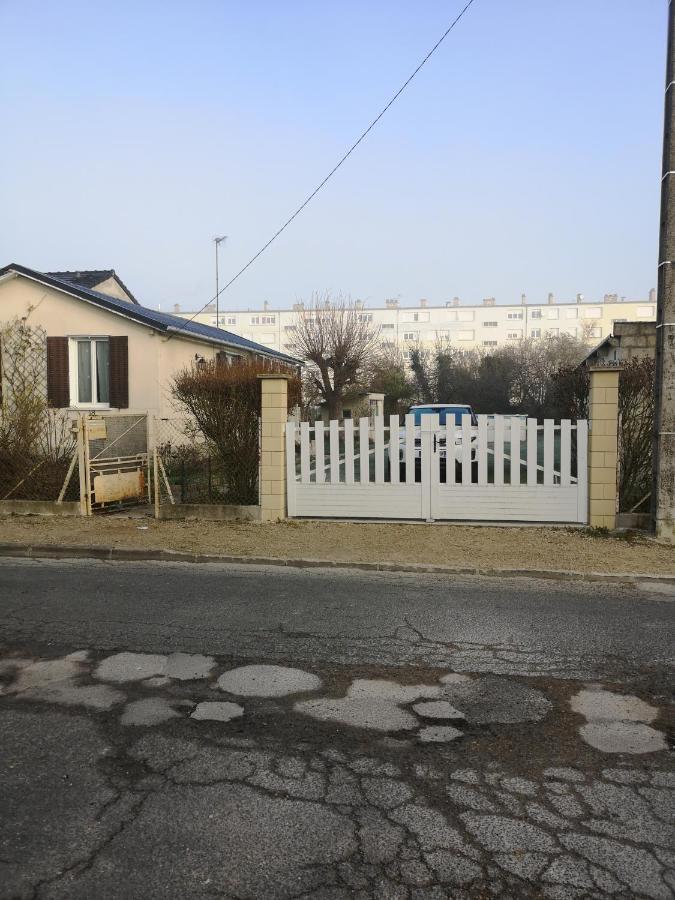 Villa Belle Maison De Vacances à Romilly-sur-Seine Extérieur photo